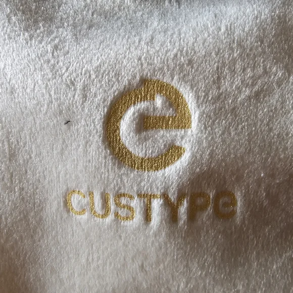 CUSTYPE Galaxy S23 Ultra Black Quilted Phone Case with Gold Zipper and Add Ons - Picture 8 of 11